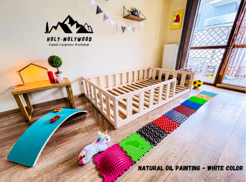 Drewniane skandynawskie Łóżko dziecięce podłogowe z barierką zabezpieczającą z zabezpieczeniem przed wypadnięciem pojedyńcze Montessori z drewna solidnego litego dla dzieci solid wood toddler montessori floor bed
