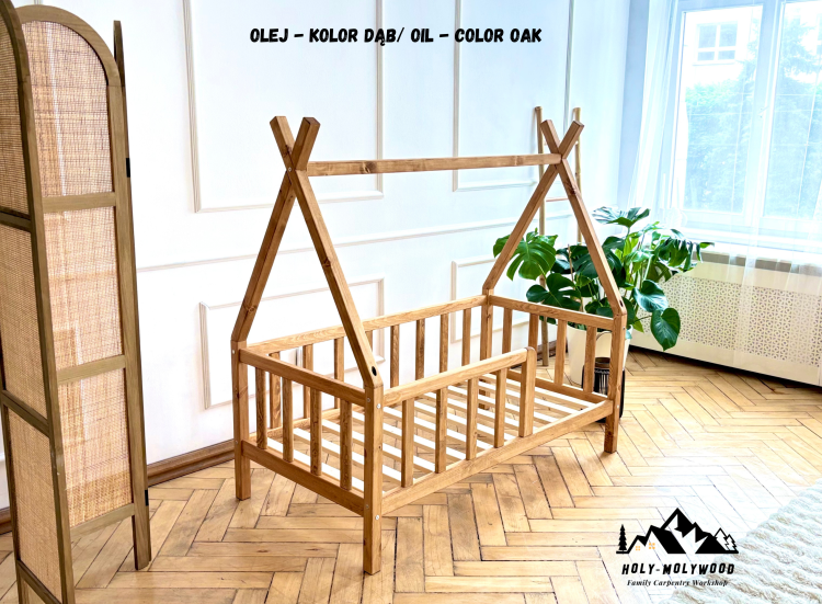 skandynawskie Łóżko dziecięce tipi domek z nóżkami podłogowe z barierką zabezpieczającą z zabezpieczeniem przed wypadnięciem pojedyńcze Montessori teepee house z drewna solidnego litego dla dzieci solid wood toddler floor bed montessori with legs