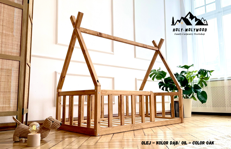 łóżko wigwam tipi dziecięce łóżko domek dla dziecka  Montessori  łóżko podłogowe dla dziecka  drewniane w stylu Montessori  łóżko dziecięce wigwam  łóżko dla malucha Montessori  łóżko skandynawskie dziecięce  bezpieczne łóżko dla dziecka z barierką