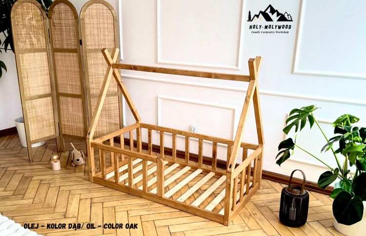 łóżko wigwam tipi dziecięce łóżko domek dla dziecka  Montessori  łóżko podłogowe dla dziecka  drewniane w stylu Montessori  łóżko dziecięce wigwam  łóżko dla malucha Montessori  łóżko skandynawskie dziecięce  bezpieczne łóżko dla dziecka z barierką